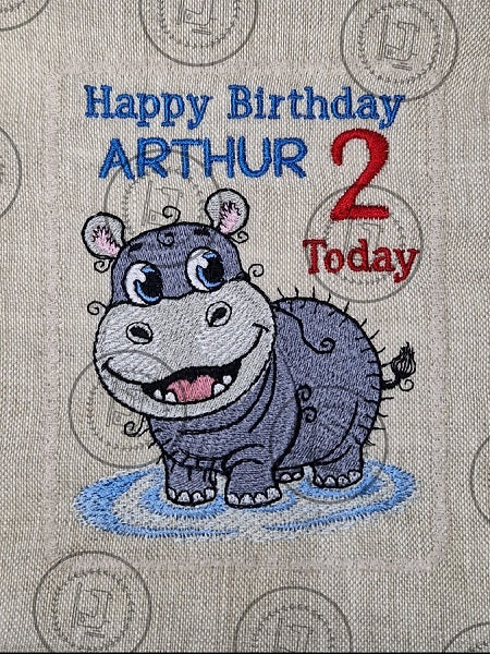 RAGGY HIPPO / HIPPOPOTAMUS Machine Embroidery Design