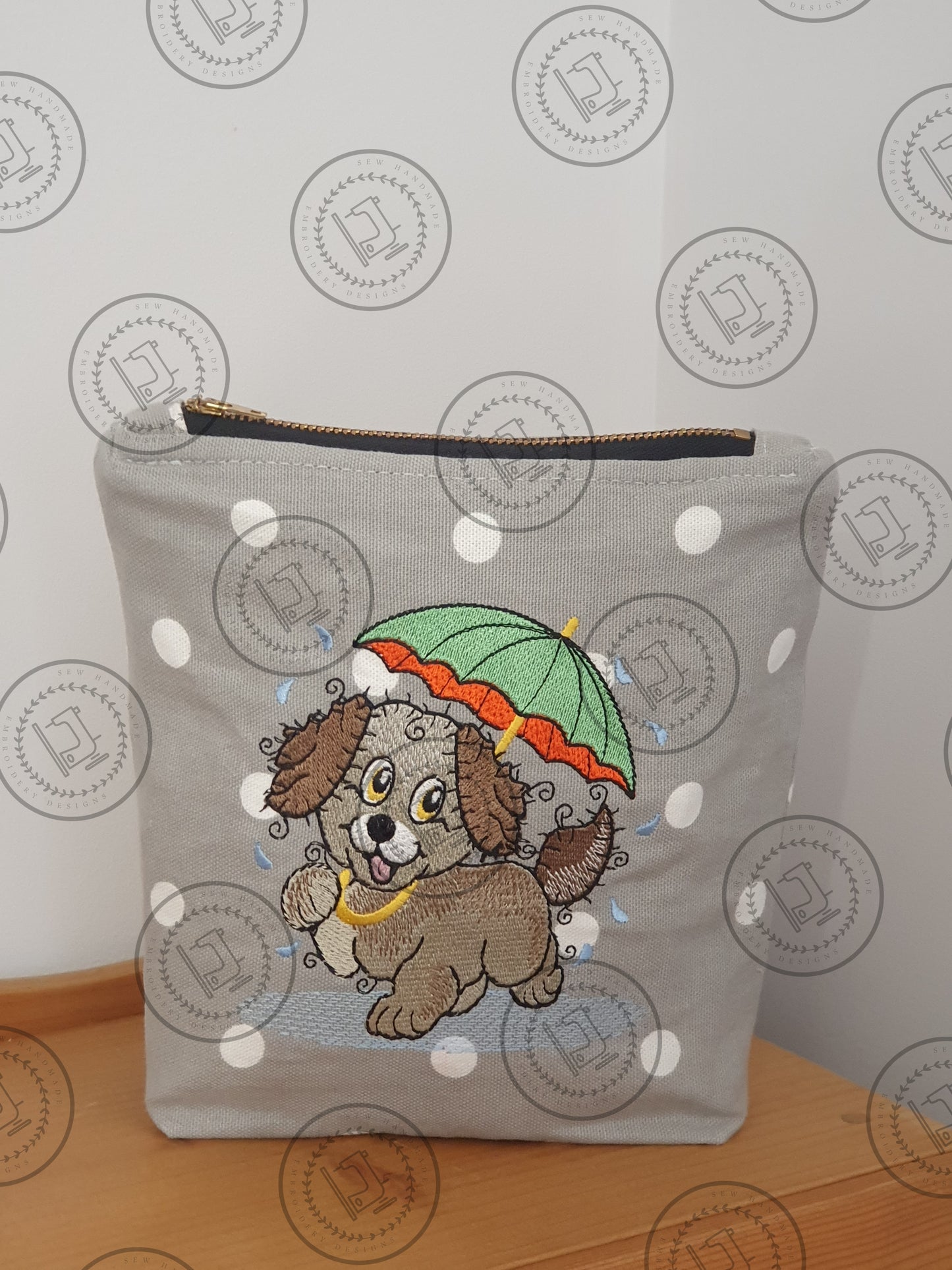 RAGGY PUPPY DOG IN THE RAIN Machine Embroidery Design