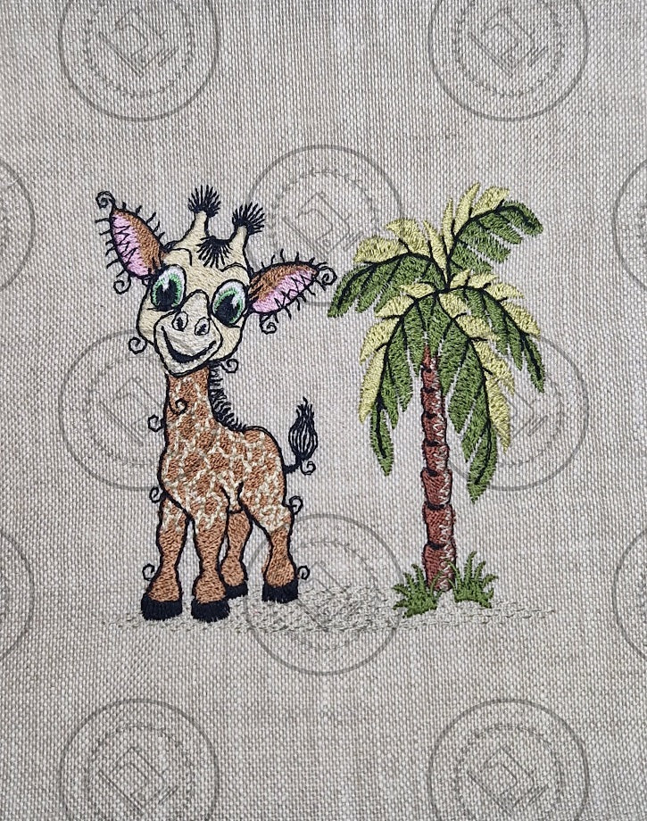 RAGGY GIRAFFE WITH PALM TREE Machine Embroidery Design