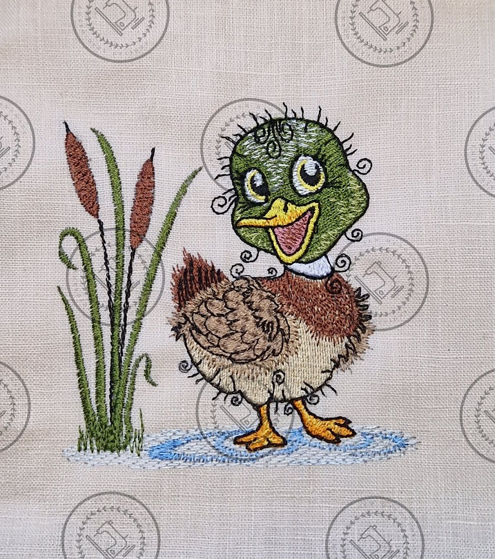 RAGGY MALLARD DUCK IN REEDS Machine Embroidery Design