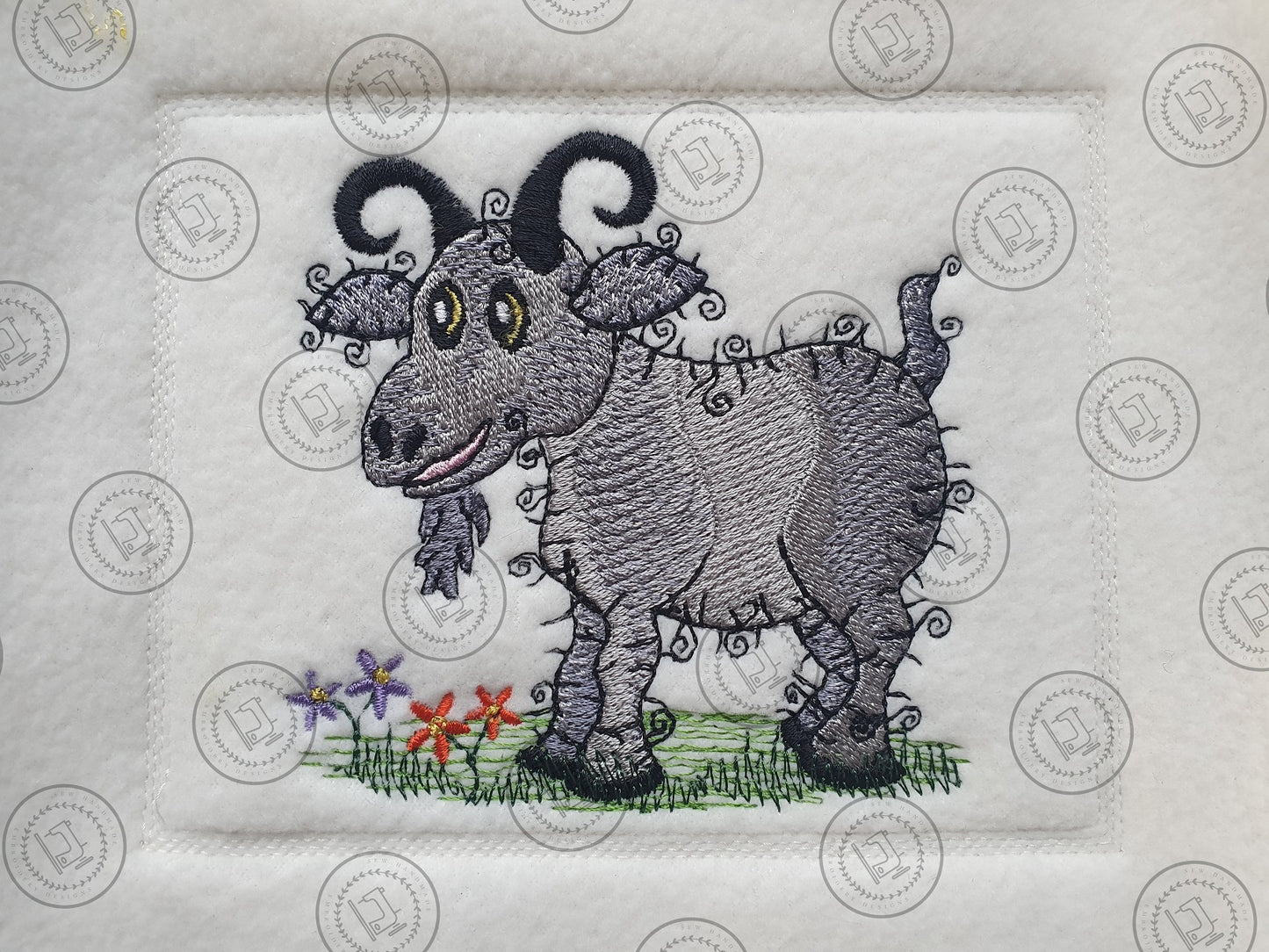 RAGGY GOAT Embroidery Design - RSS014   4 x 4