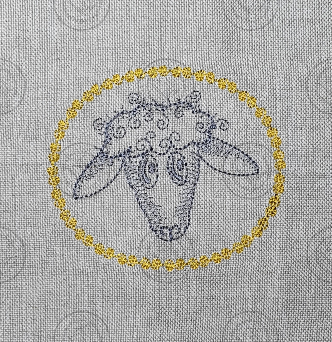 SKETCH CAMEO SHEEP Embroidery Design- SC03    3.5 x 4