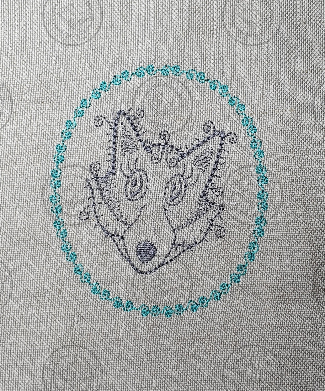 SKETCH CAMEO FOX Embroidery Design - SC12  3.5 x 4