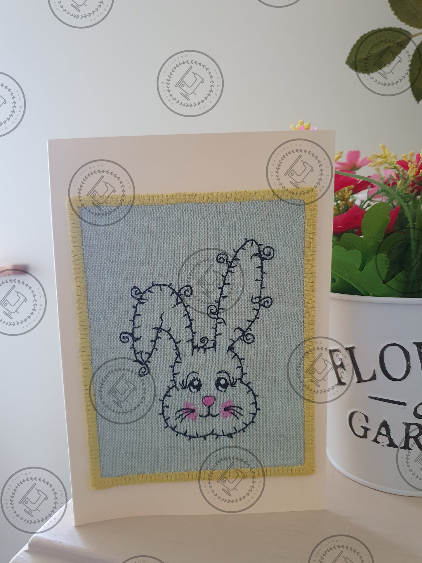 RAGGY BUNNY RABBIT HEAD SKETCH Embroidery Design - RHS023  4 x 3