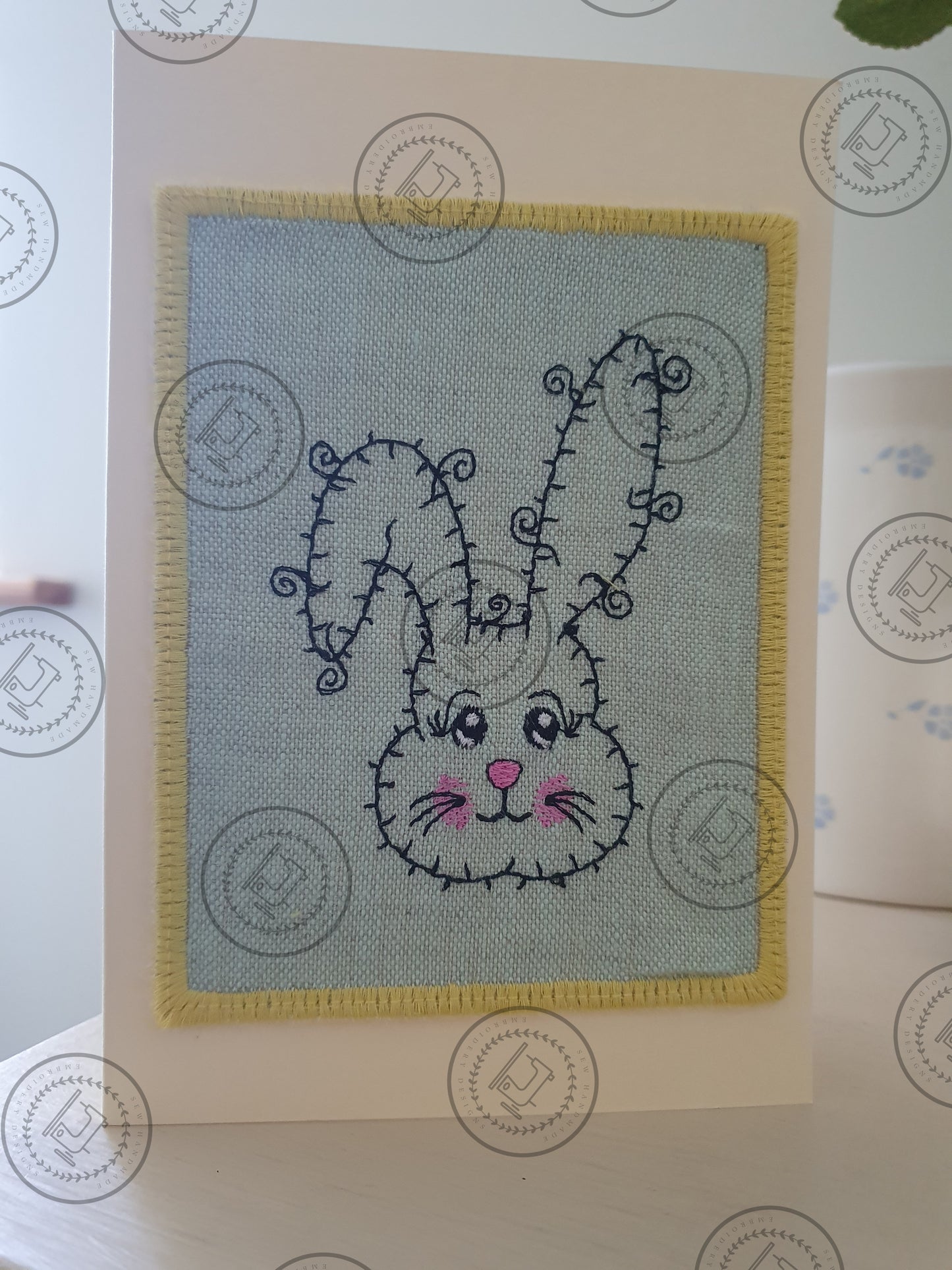 RAGGY BUNNY RABBIT HEAD SKETCH Embroidery Design - RHS023  4 x 3